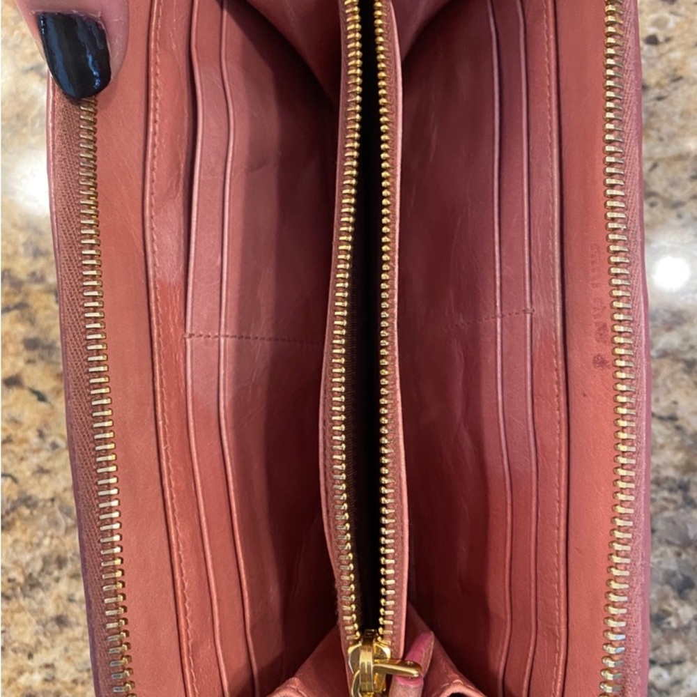 Long Zippy Miu Miu Wallet Mauve Colors. Beautiful - image 4
